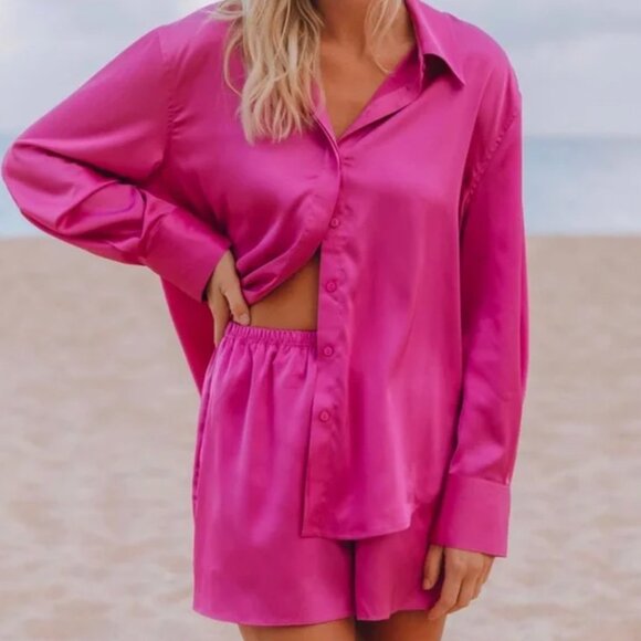 Daily Drills Pink Silky Button Down - NWOT - Picture 1 of 5